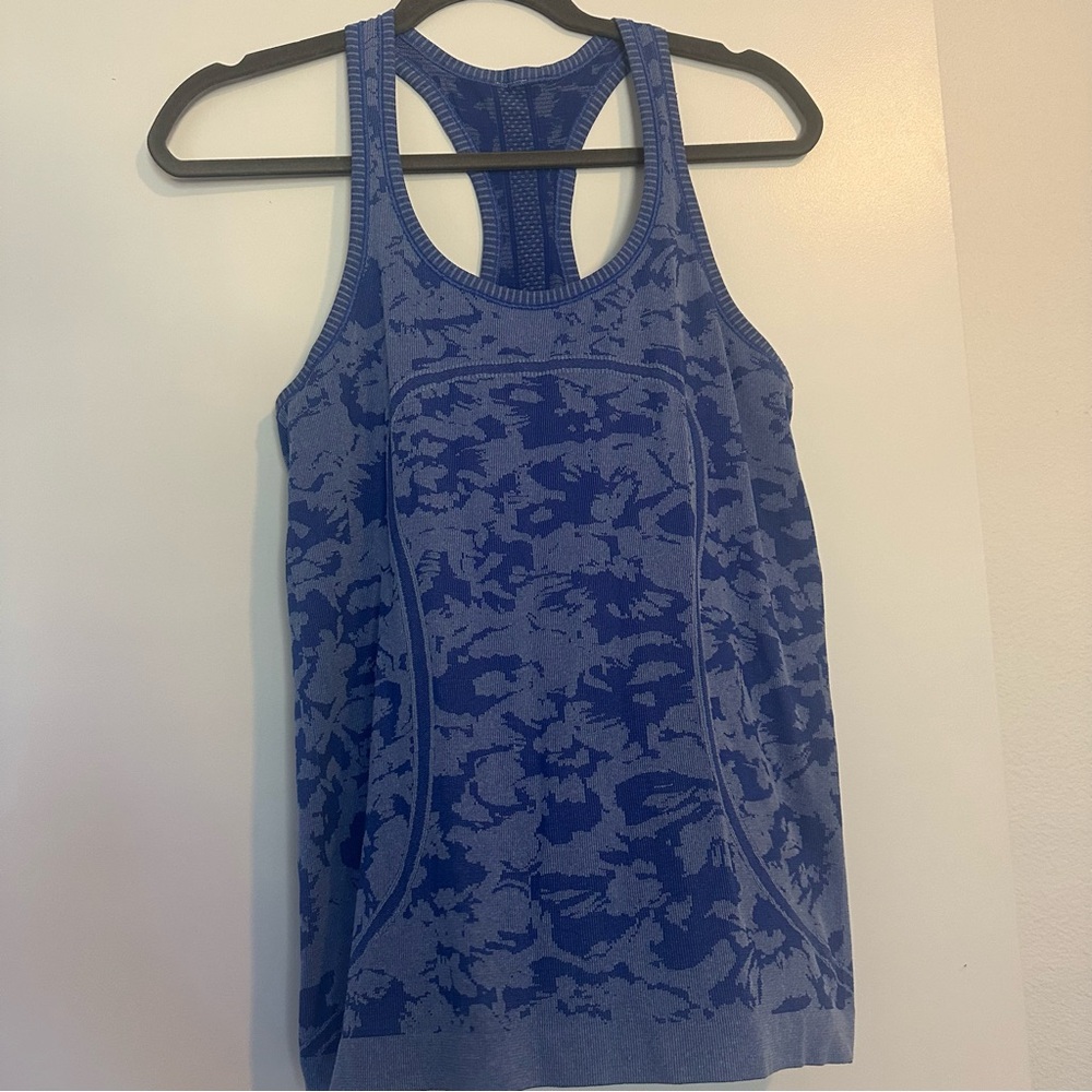 lululemon athletica Blue Patterned Tank Top